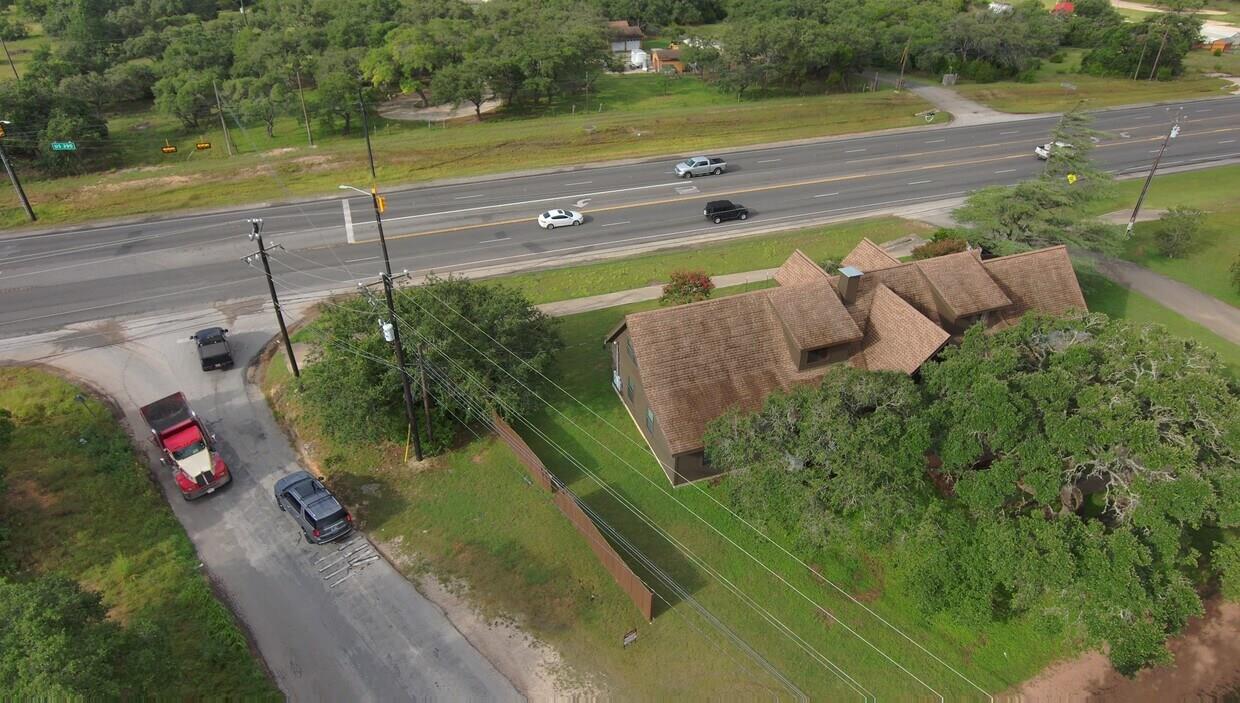 4225 E Highway 290 None Property Photo 1