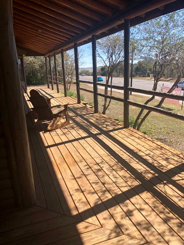 4225 E Highway 290 None Property Photo 4