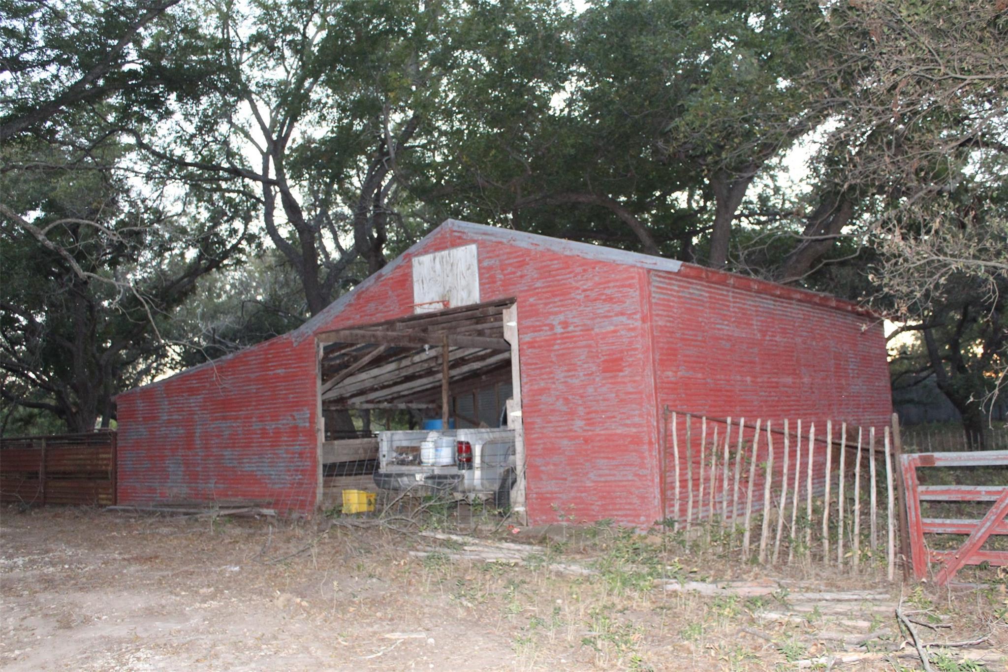 Property Photo 19