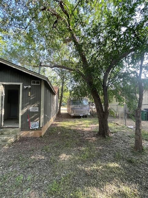 3208 E 16th St Property Photo 6