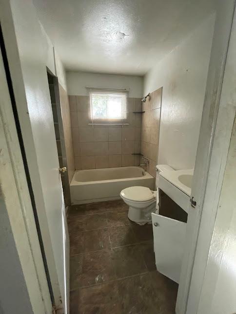 3208 E 16th St Property Photo 10