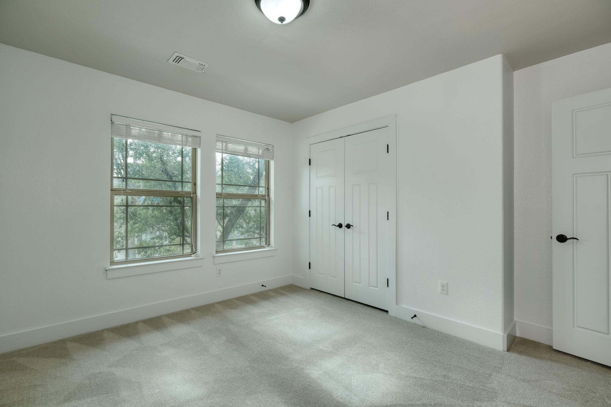 11233 Avery Station Loop Property Photo 10