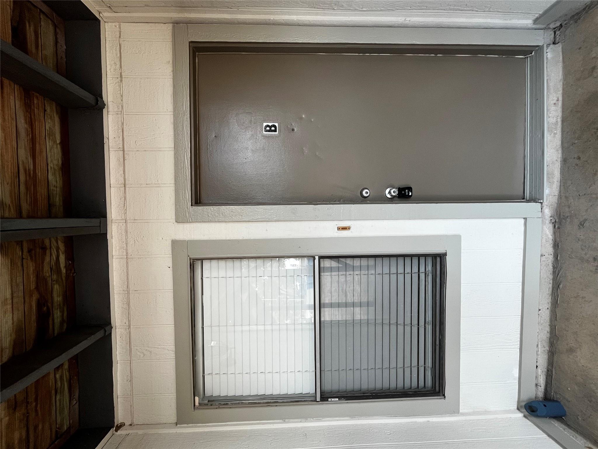 2306 Cedrick Cv #b Property Photo 2