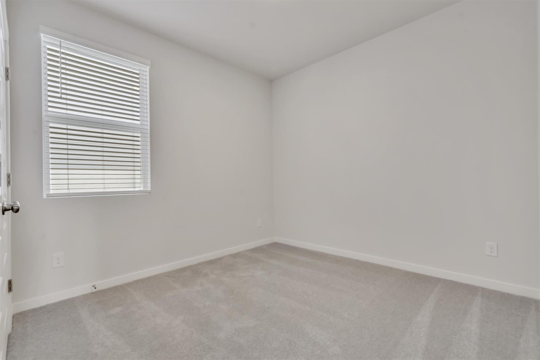 228 Bendecido Loop Property Photo 9