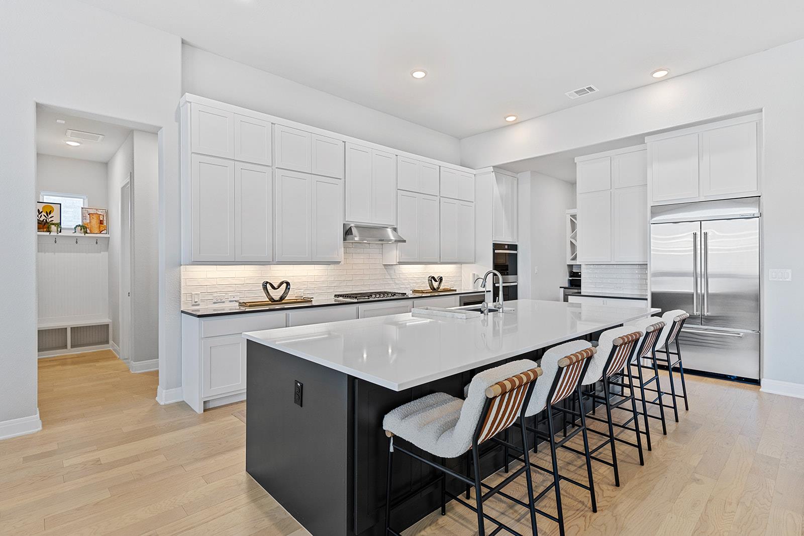 7505 Becasseau Dr Property Photo 14