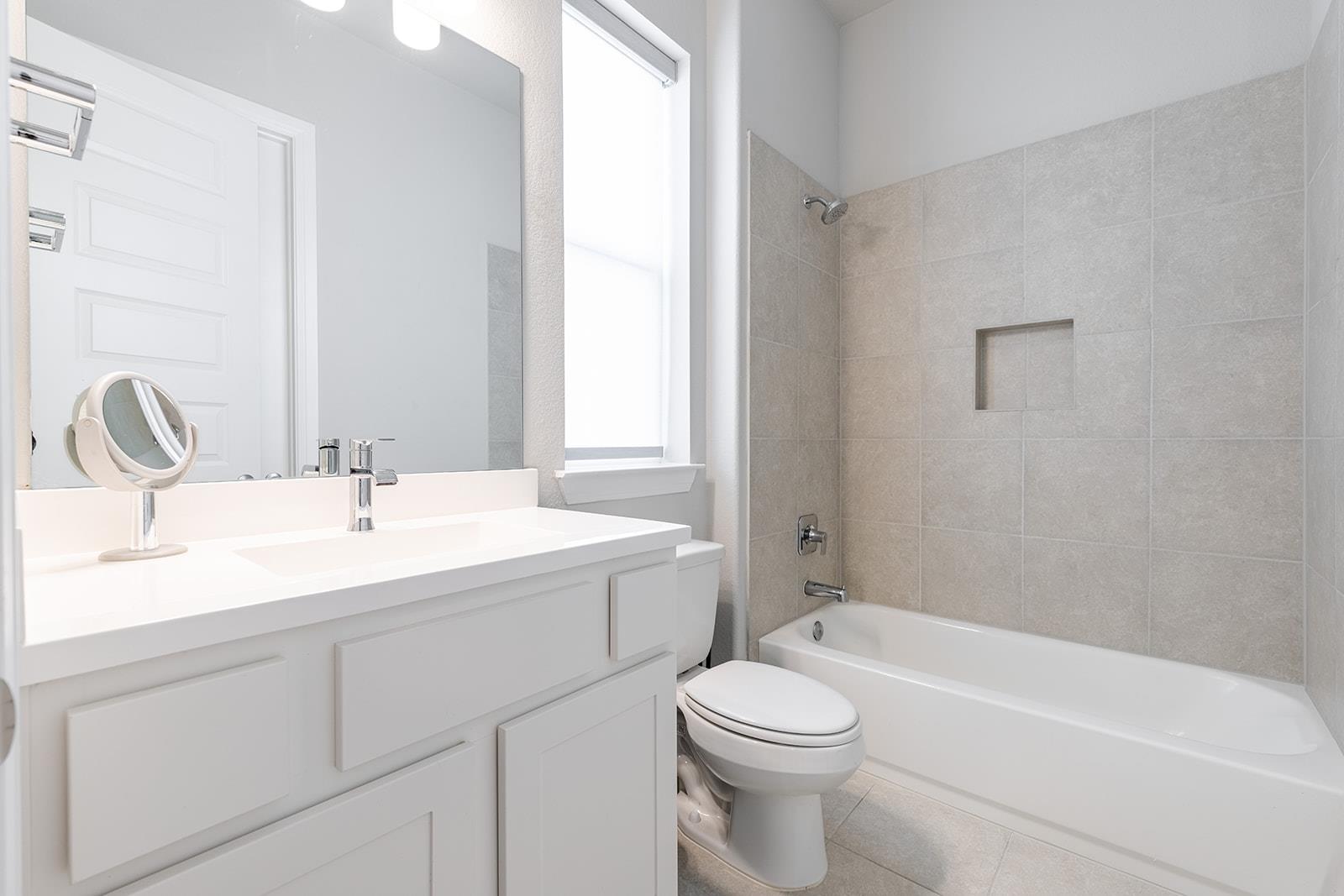 7505 Becasseau Dr Property Photo 32