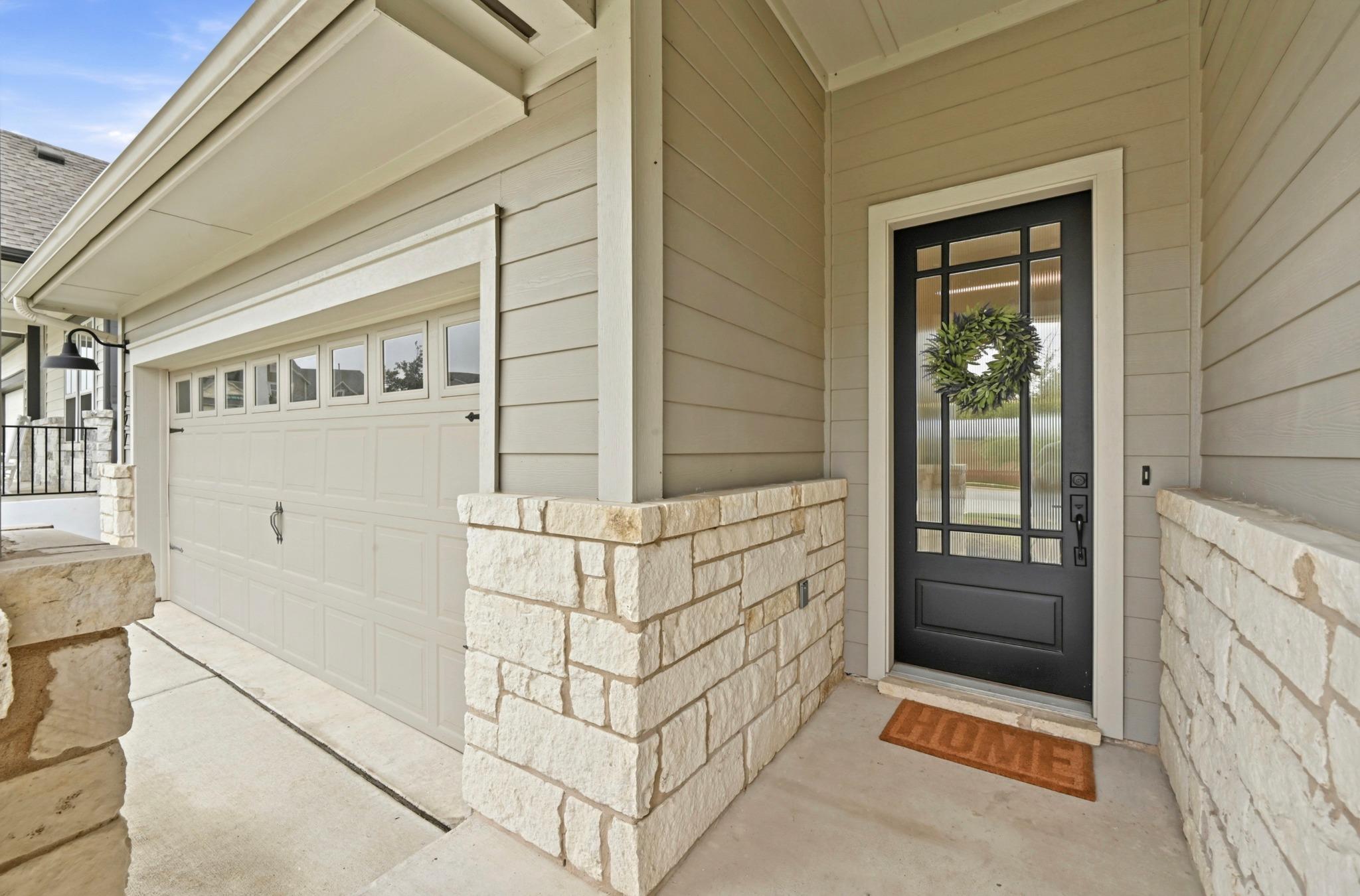 127 Moonlit Stream Pass Property Photo 7