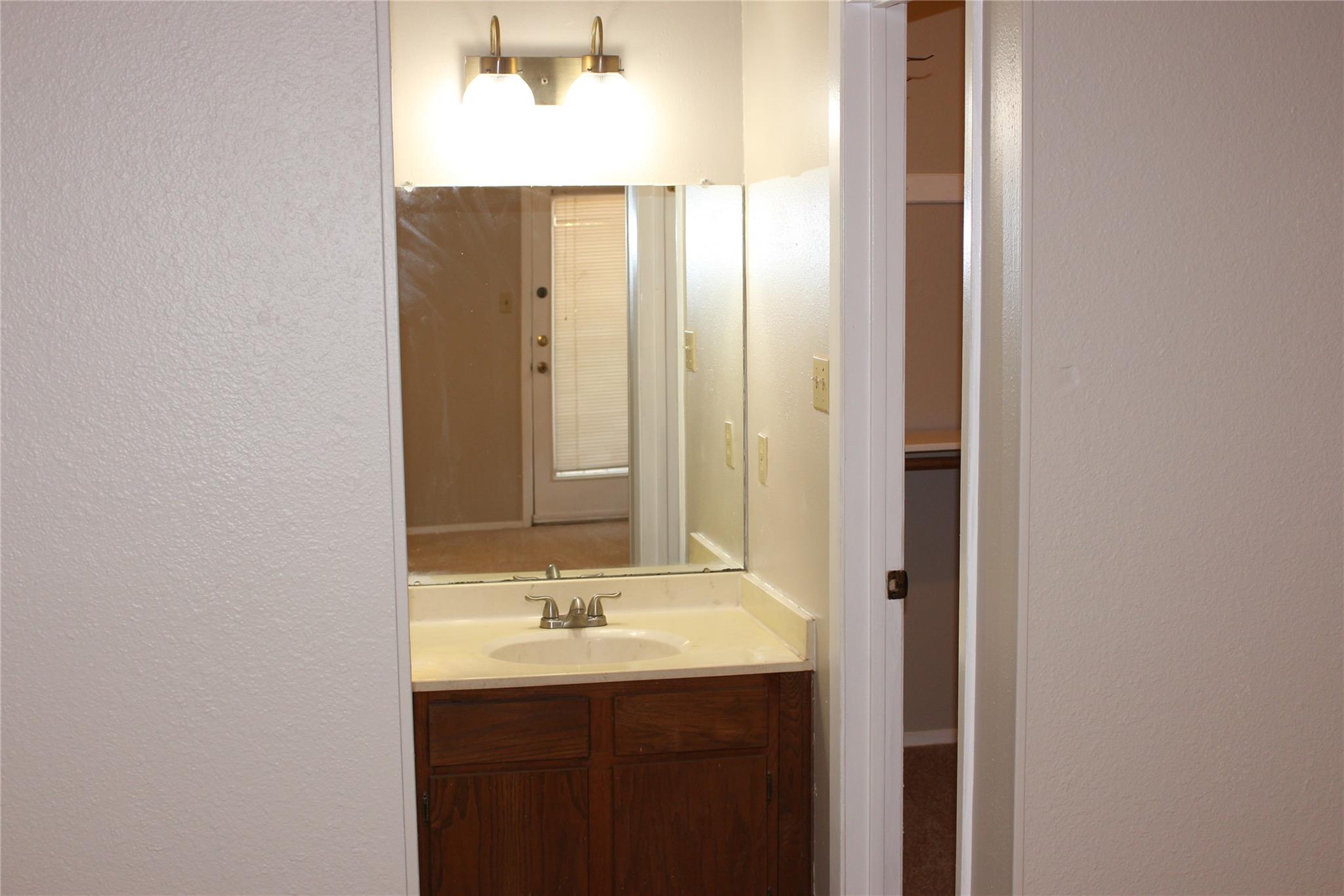 8418 Fathom Cir #a-104 Property Photo 9