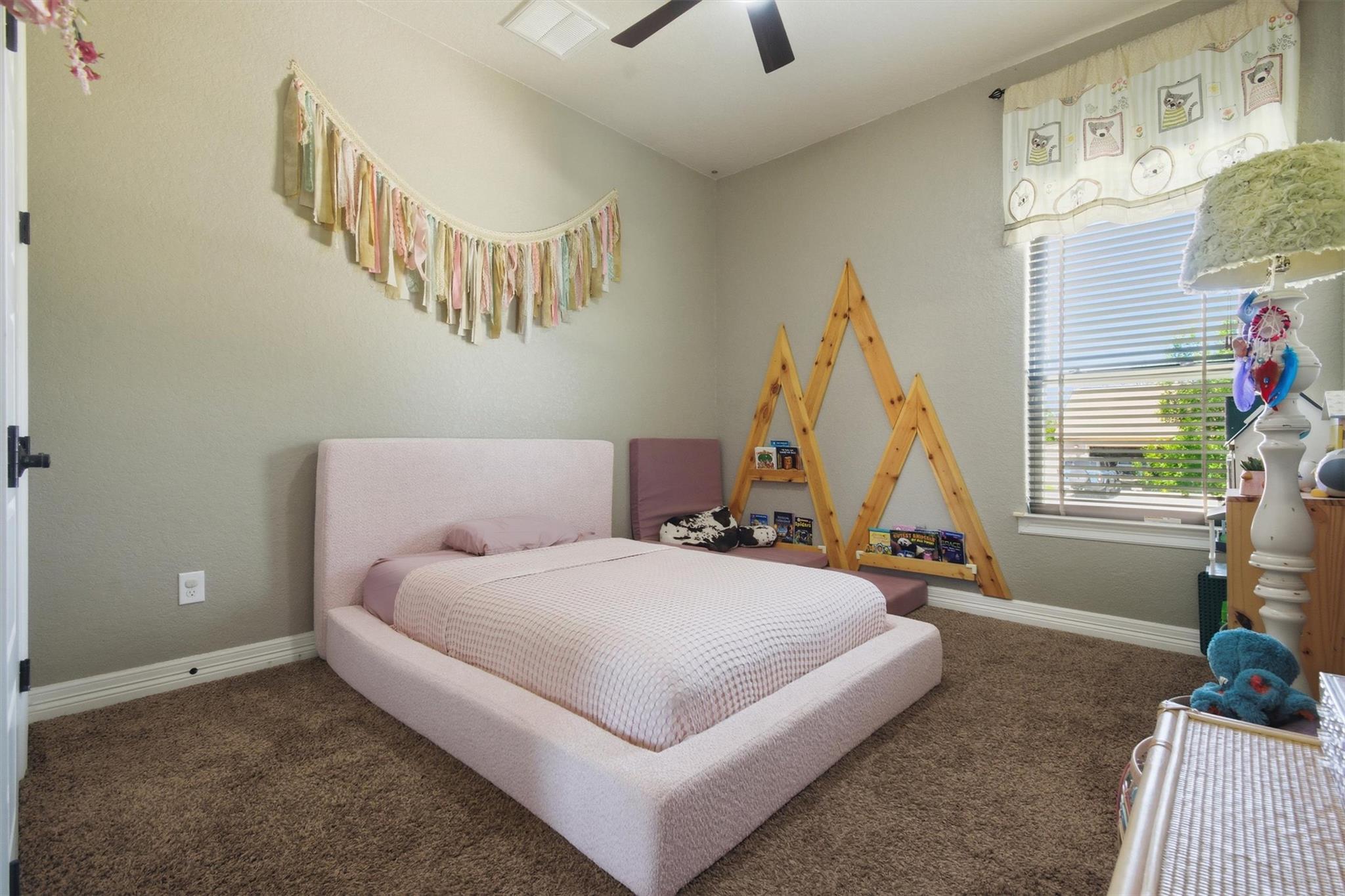 1106 Private Road 3702 None Property Photo 18