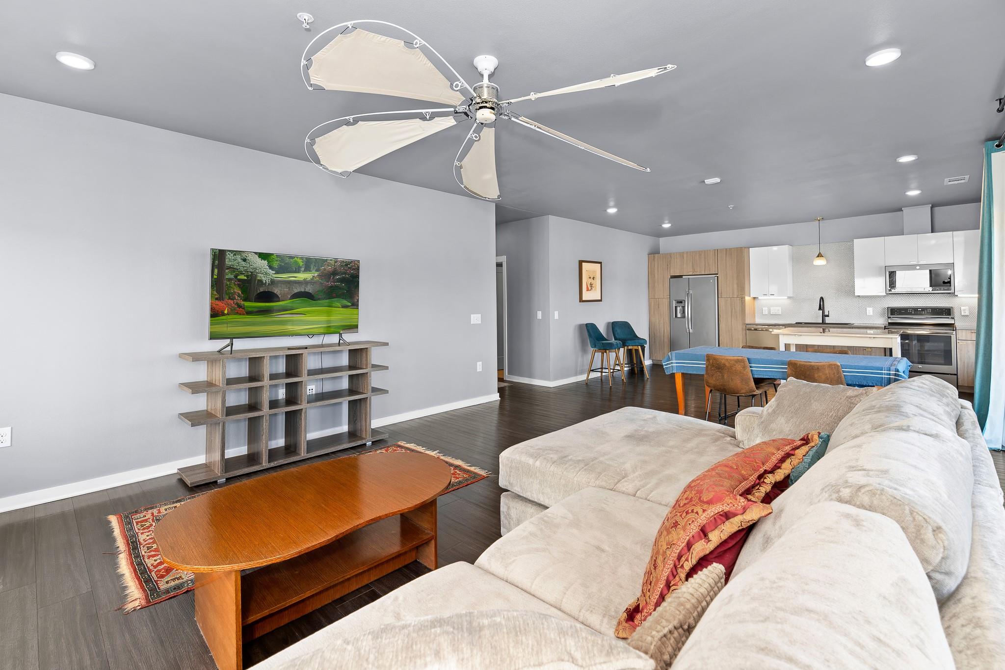 4361 S Congress Ave #301 Property Photo 6