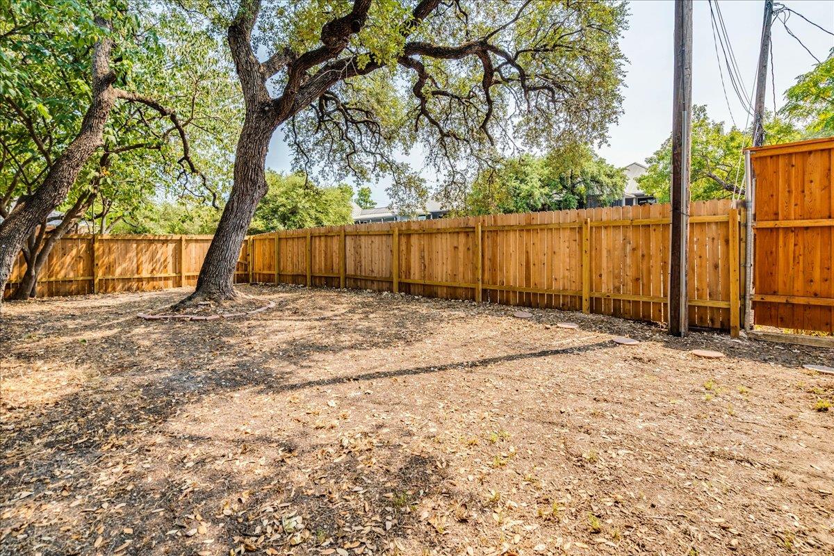 2811 Hardeman St #b Property Photo 24