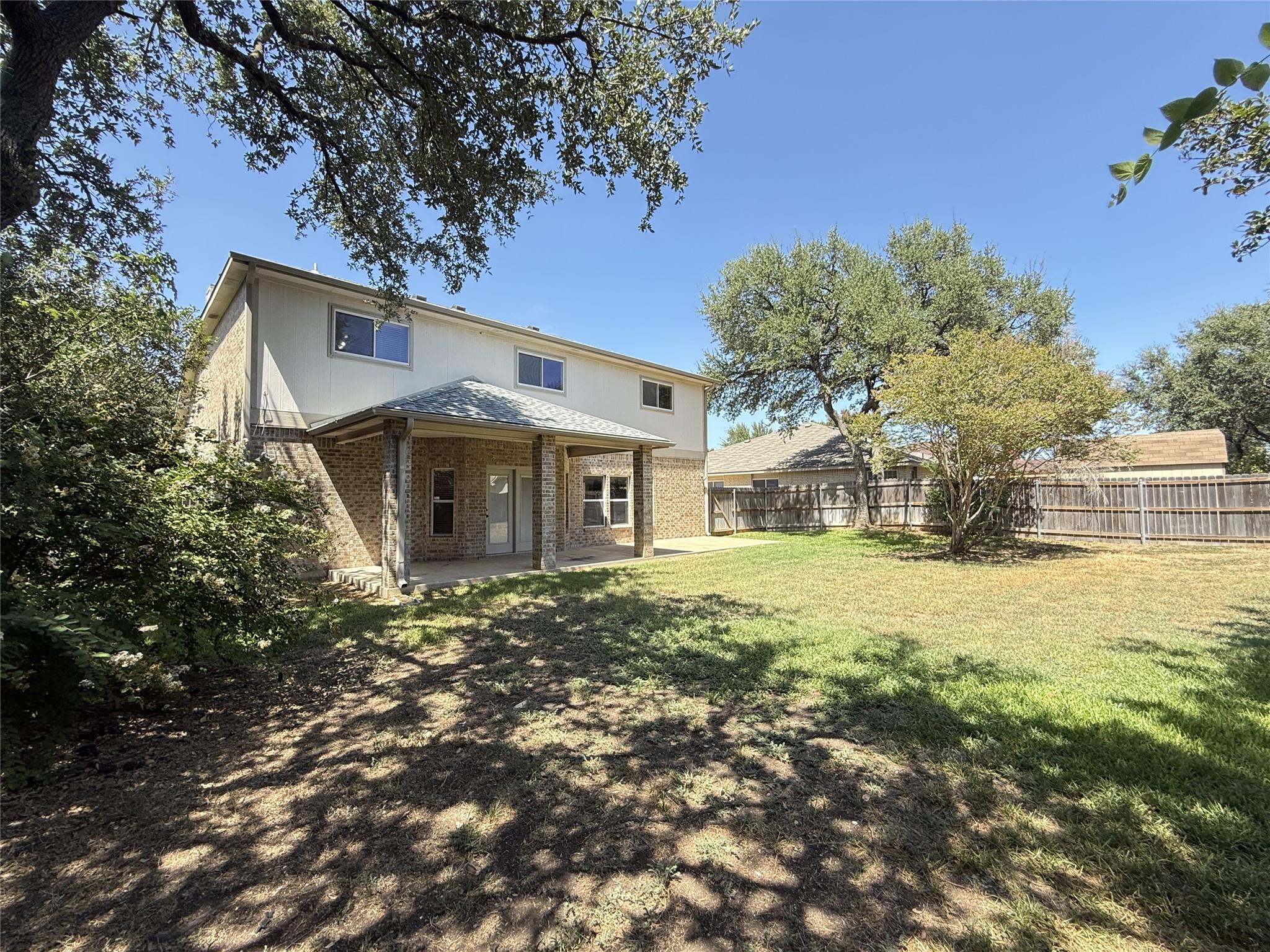 109 Mission Dr Property Photo 26
