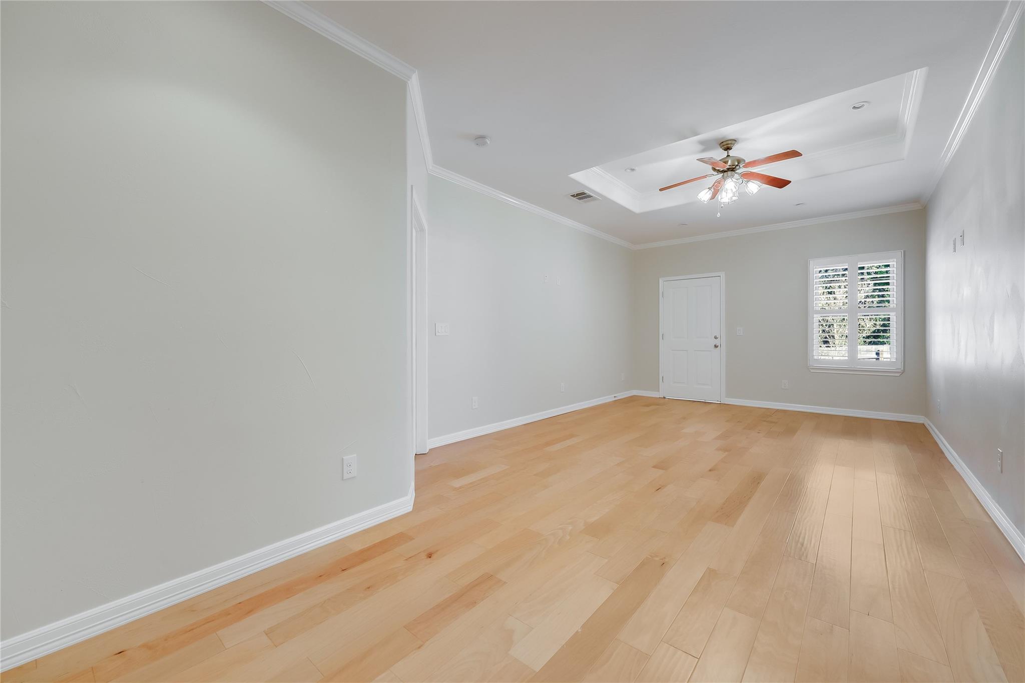 2009 American Dr Property Photo 32