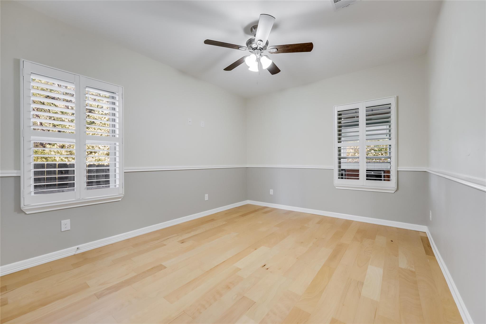 2009 American Dr Property Photo 35