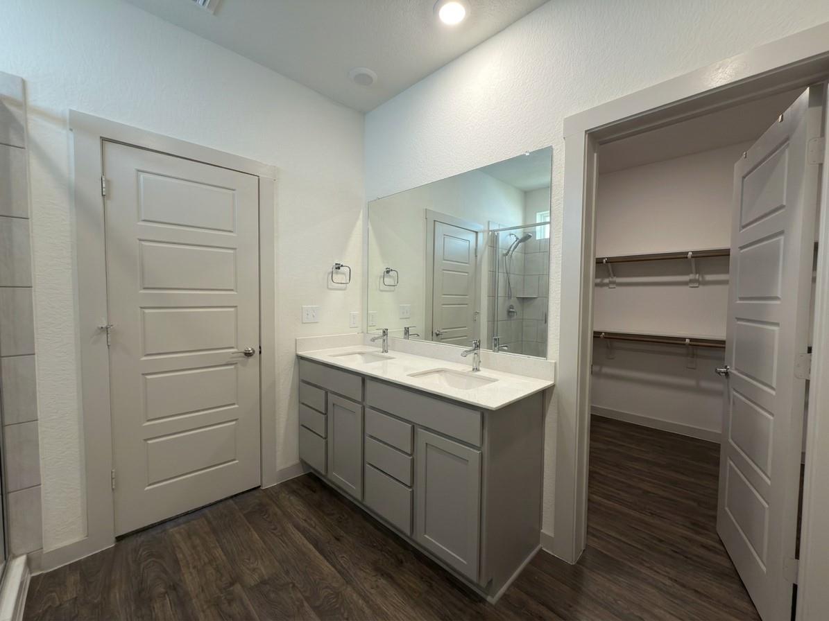 3001 Egan Dr Property Photo 22