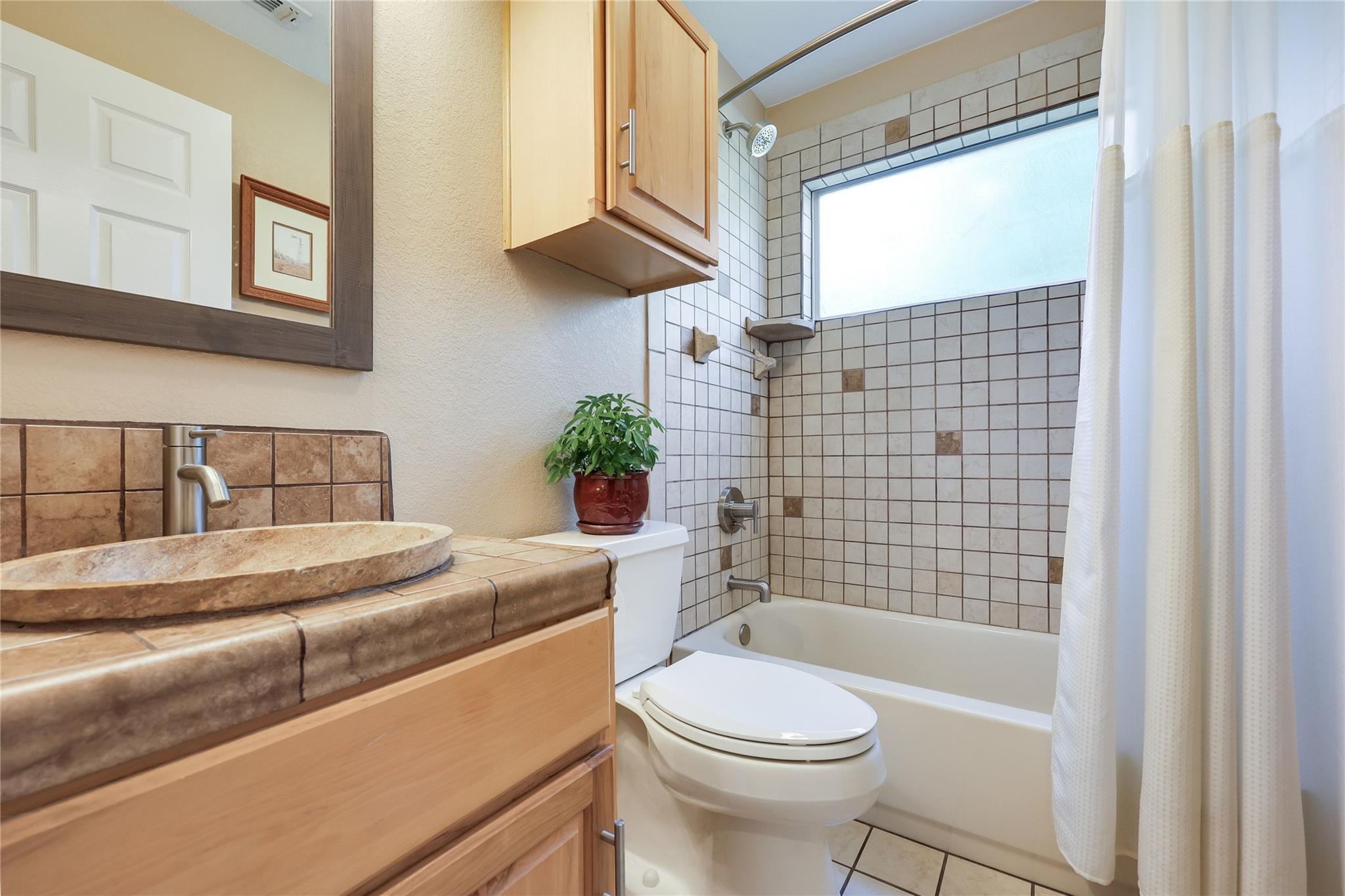 5200 Arrowhead Dr Property Photo 25