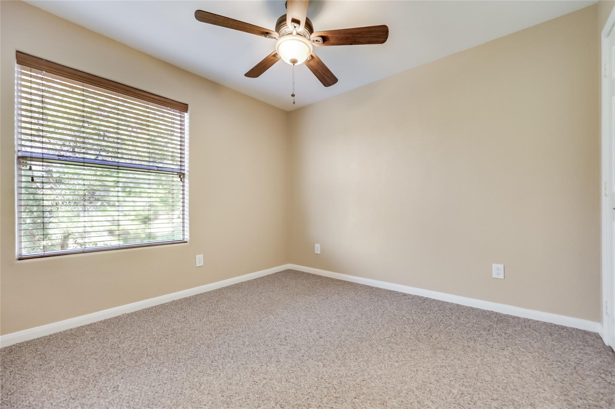 5200 Arrowhead Dr Property Photo 26