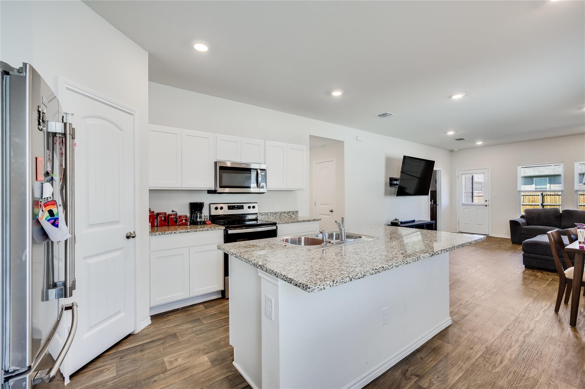 17409 Ginning Ct Property Photo 7