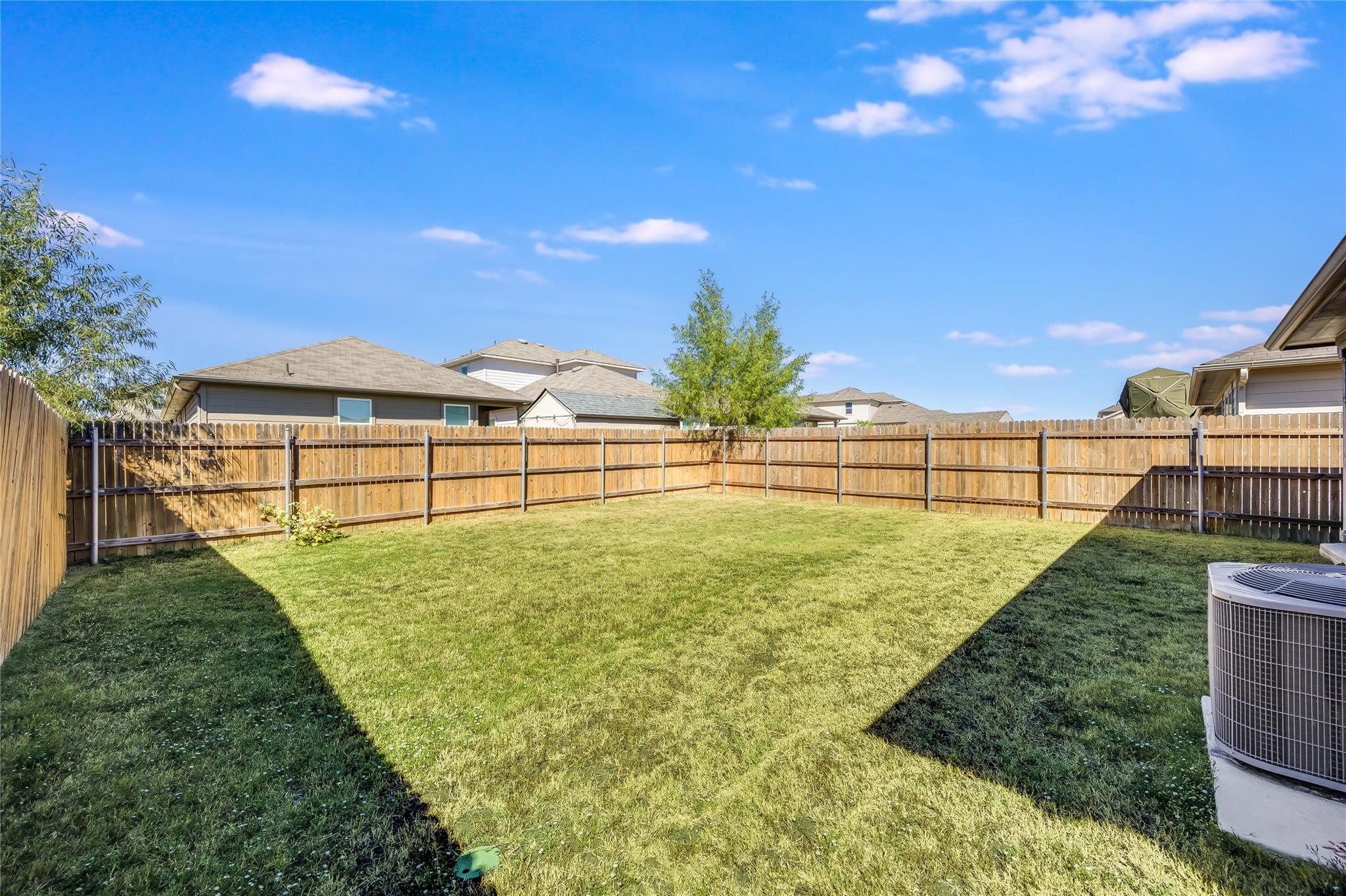 17409 Ginning Ct Property Photo 14