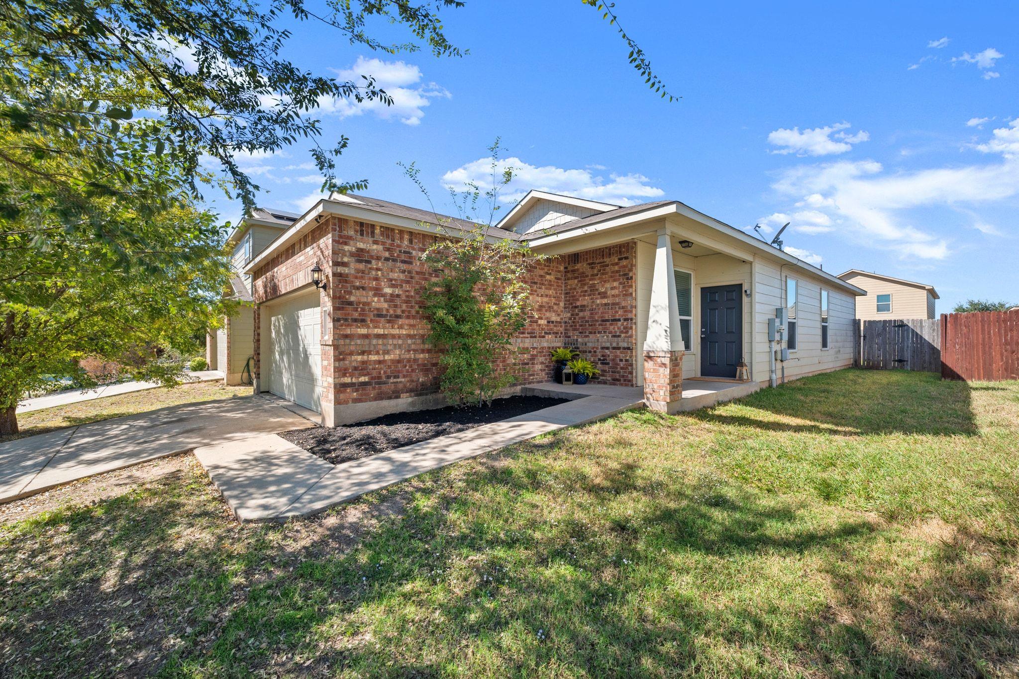 5704 Levenwood Ln Property Photo 1