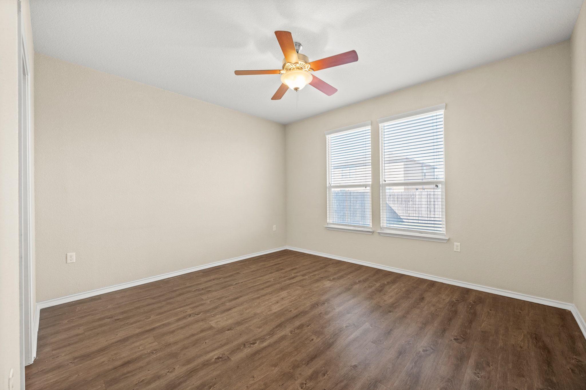 5704 Levenwood Ln Property Photo 12