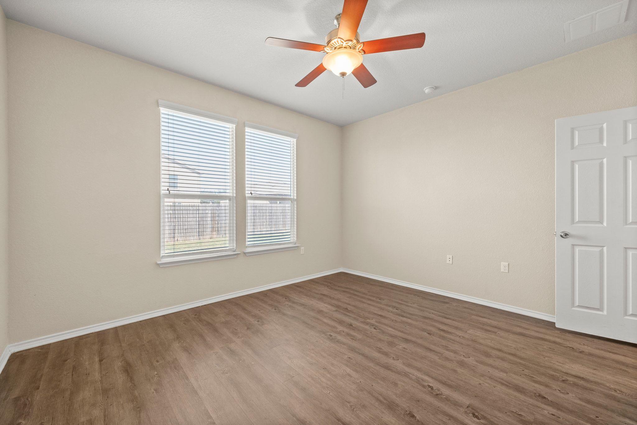 5704 Levenwood Ln Property Photo 14