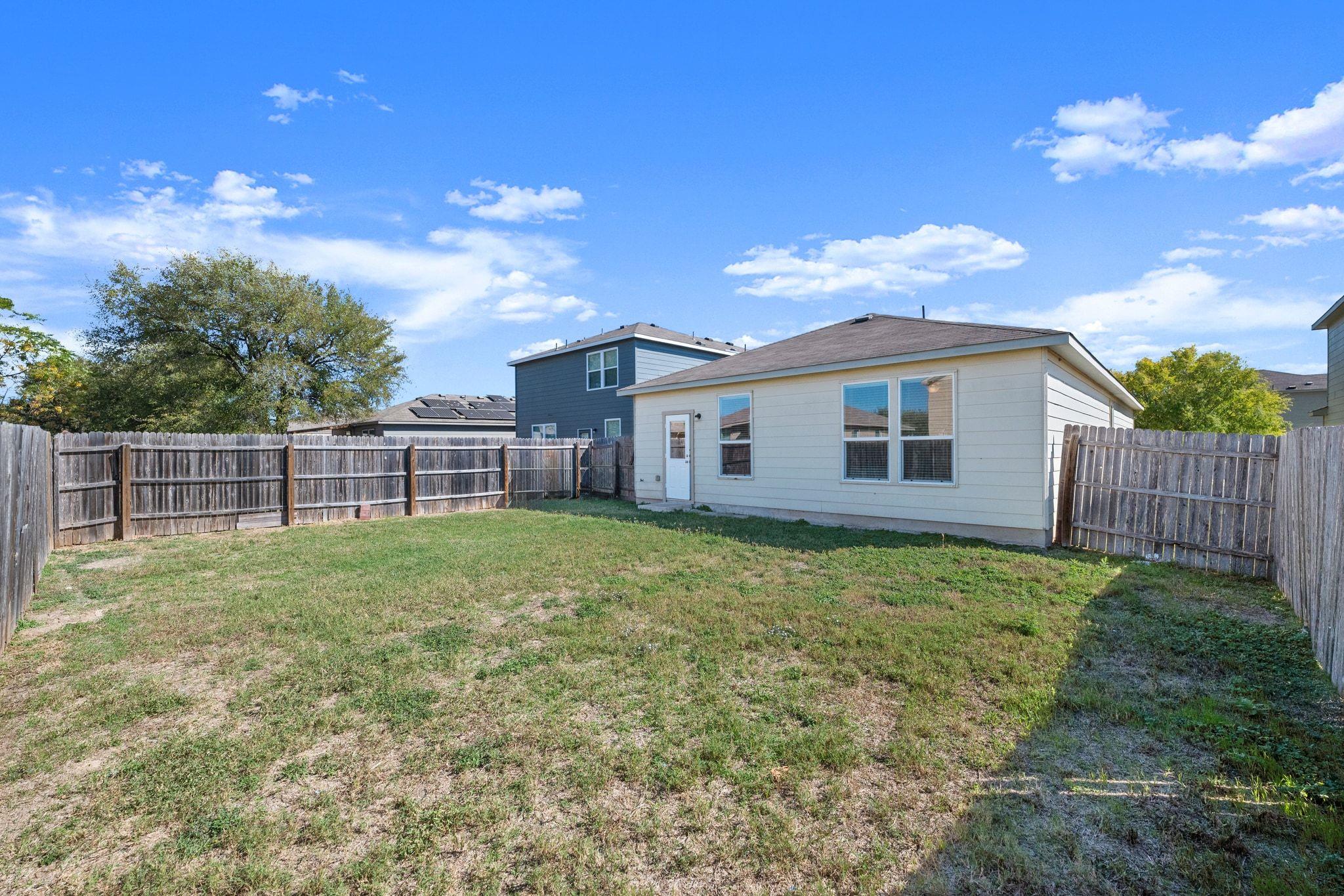 5704 Levenwood Ln Property Photo 24