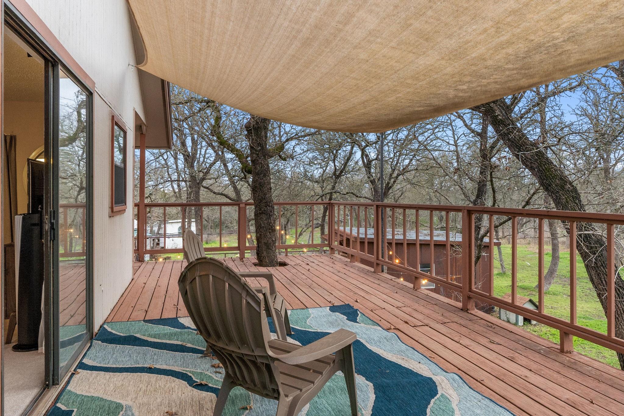 161 Possum Hollow Rd Property Photo 11