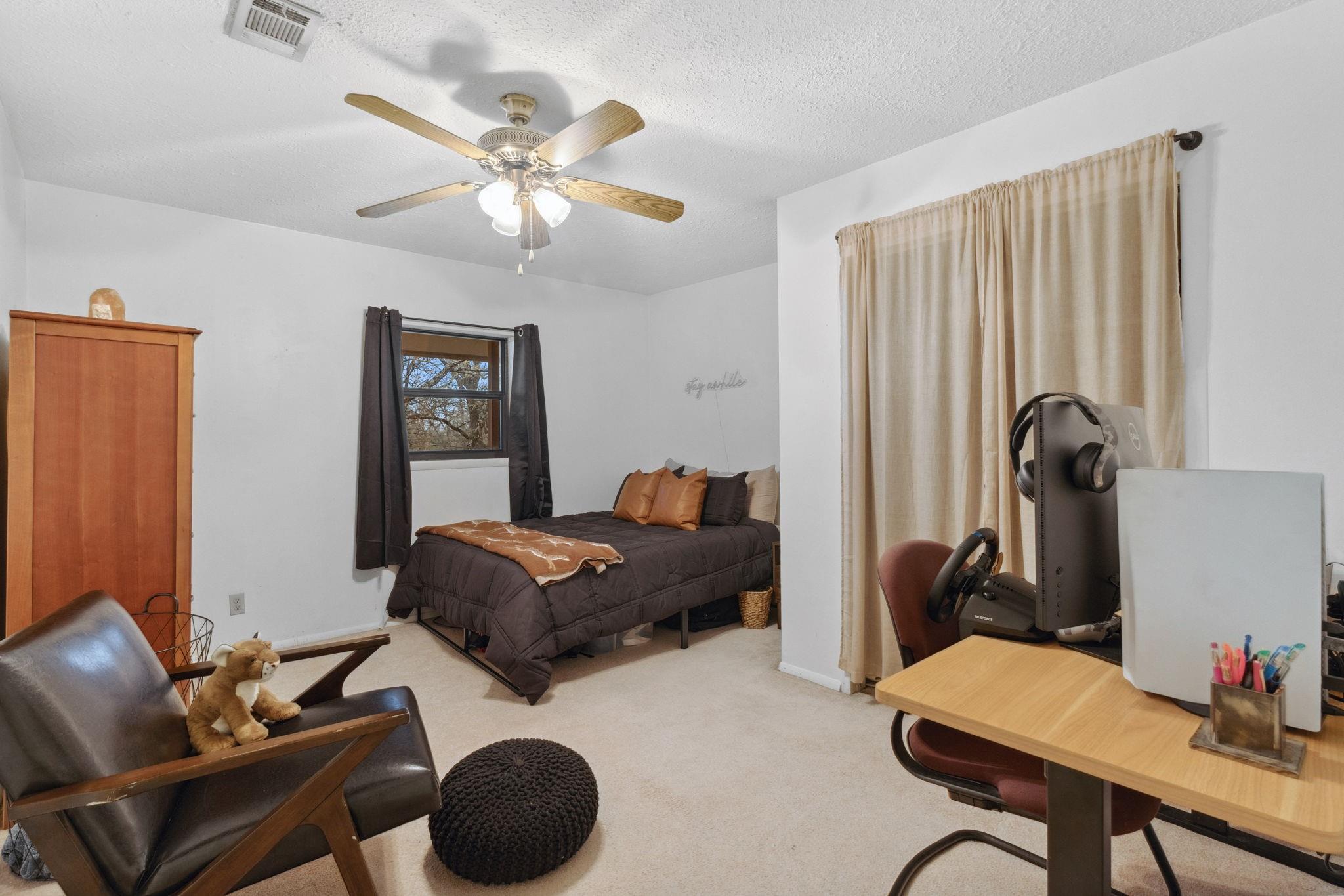 161 Possum Hollow Rd Property Photo 15