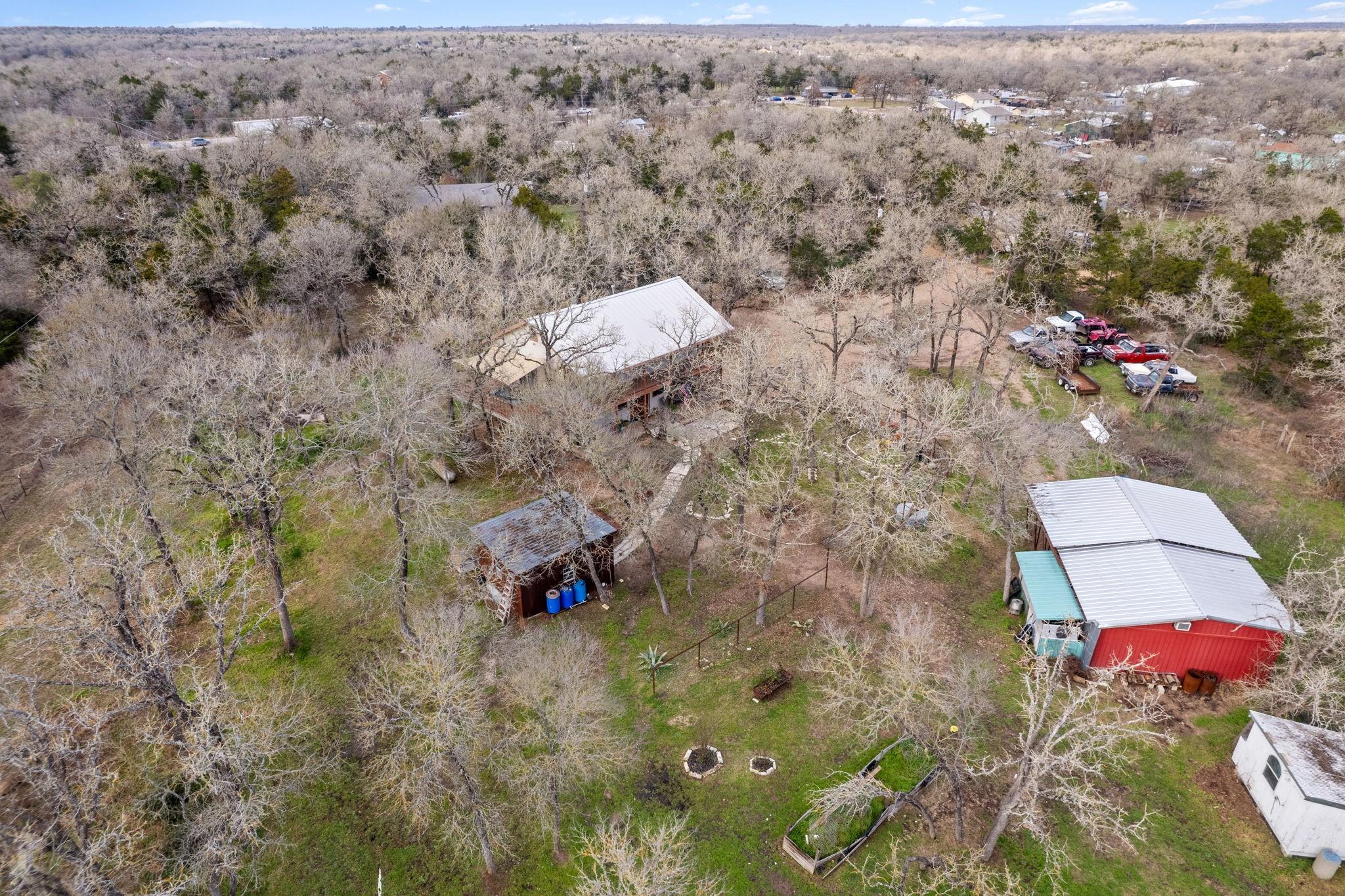 161 Possum Hollow Rd Property Photo 24