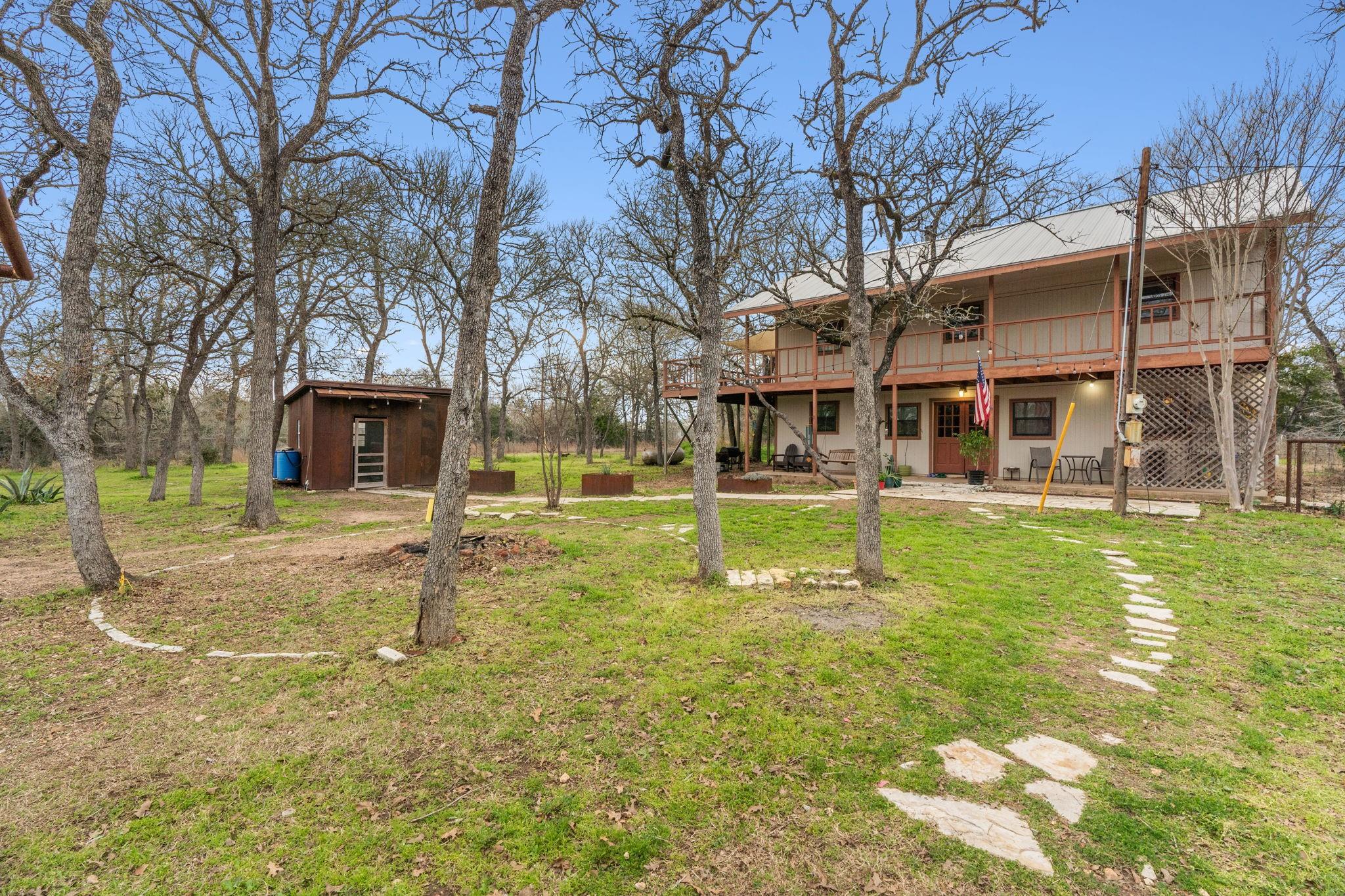 161 Possum Hollow Rd Property Photo 26
