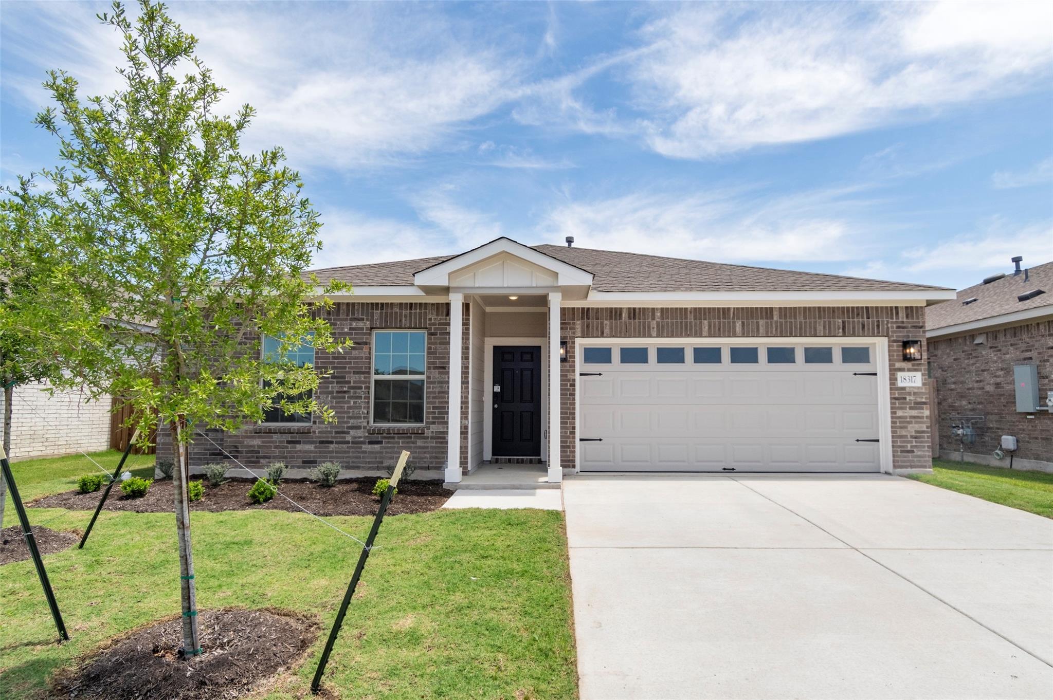 18317 Emu Ln Property Photo 1