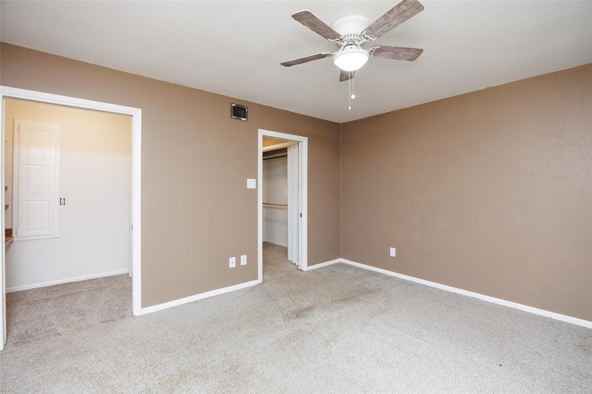 320 Long Pointe Dr Property Photo 27