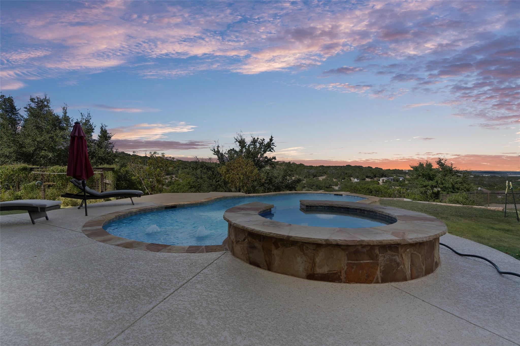 4408 Blacksmith Cv Property Photo 4