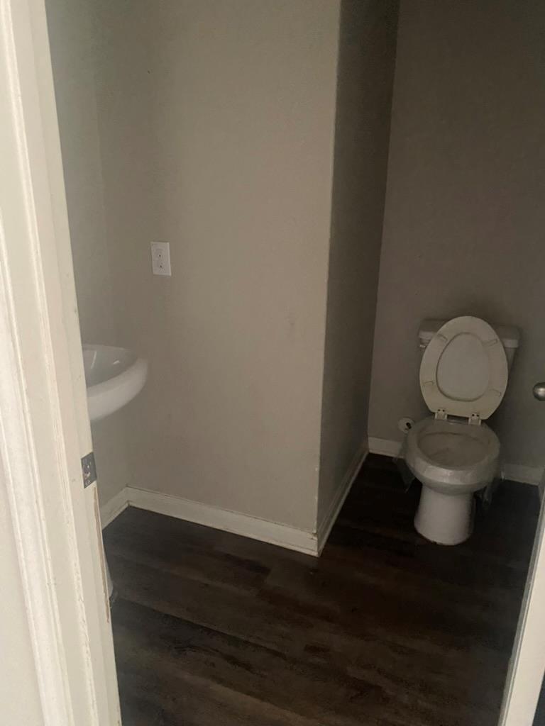 100 Cherry Tree Ln Property Photo 7