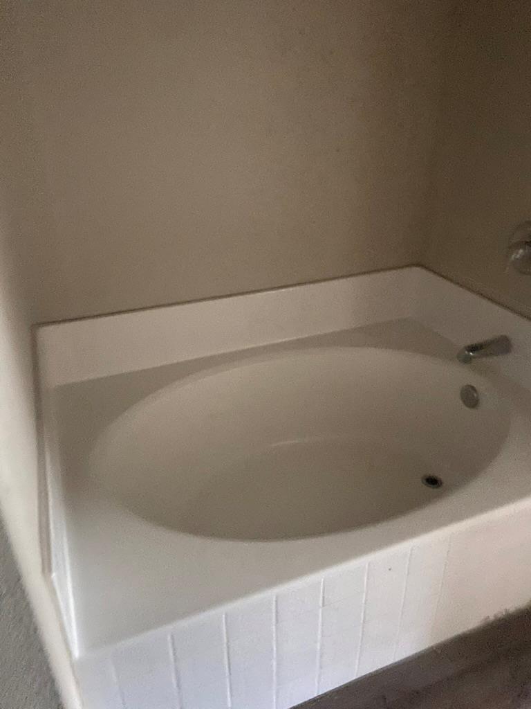 100 Cherry Tree Ln Property Photo 12