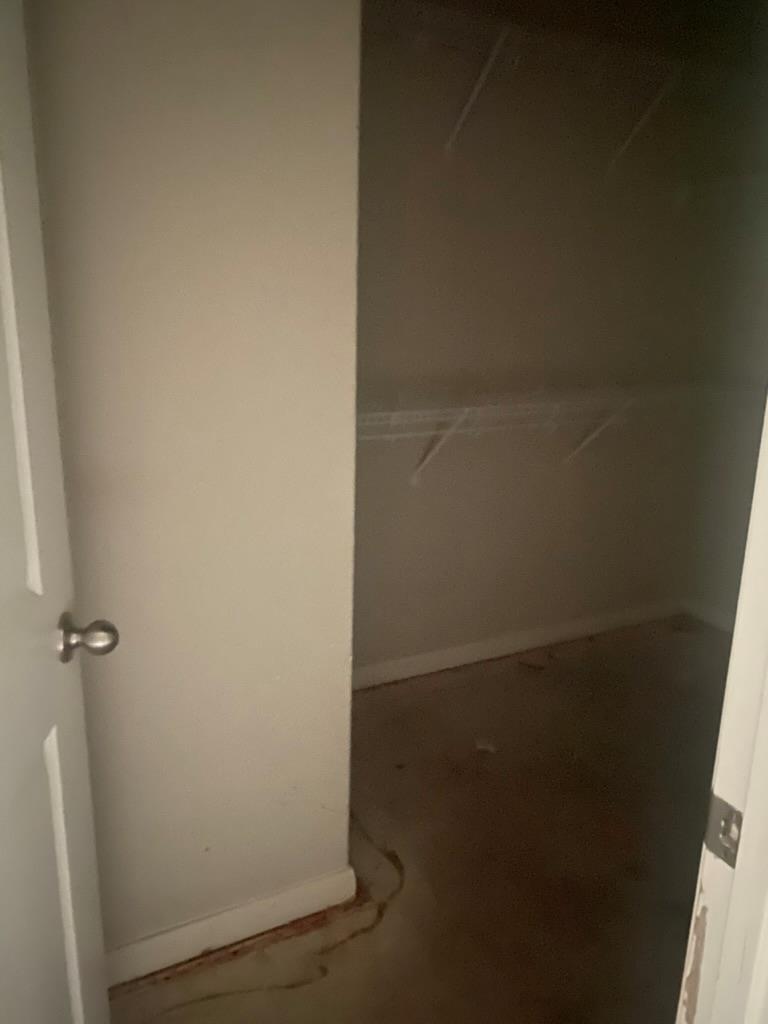 100 Cherry Tree Ln Property Photo 26