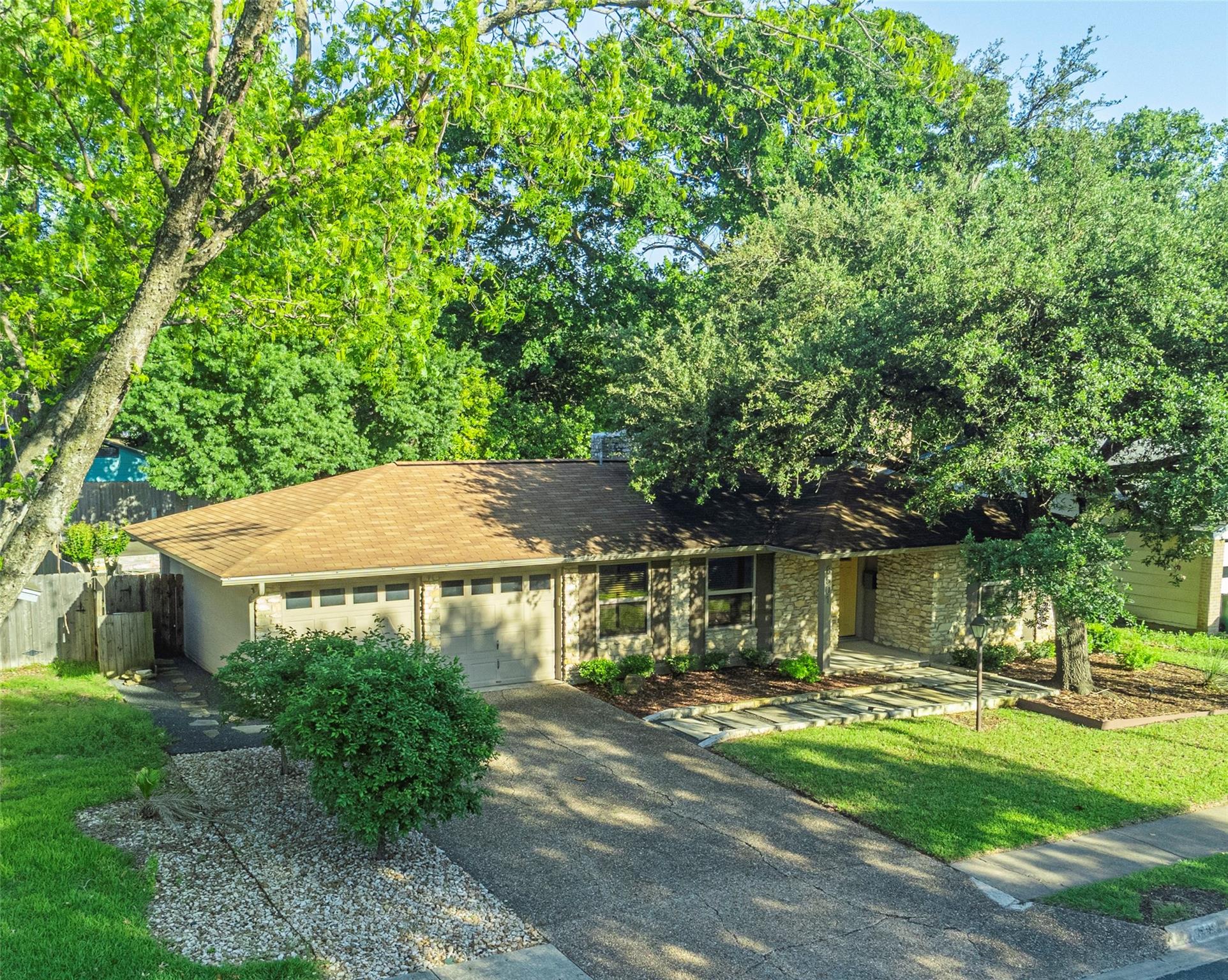 8501 Millway Dr Property Photo 4