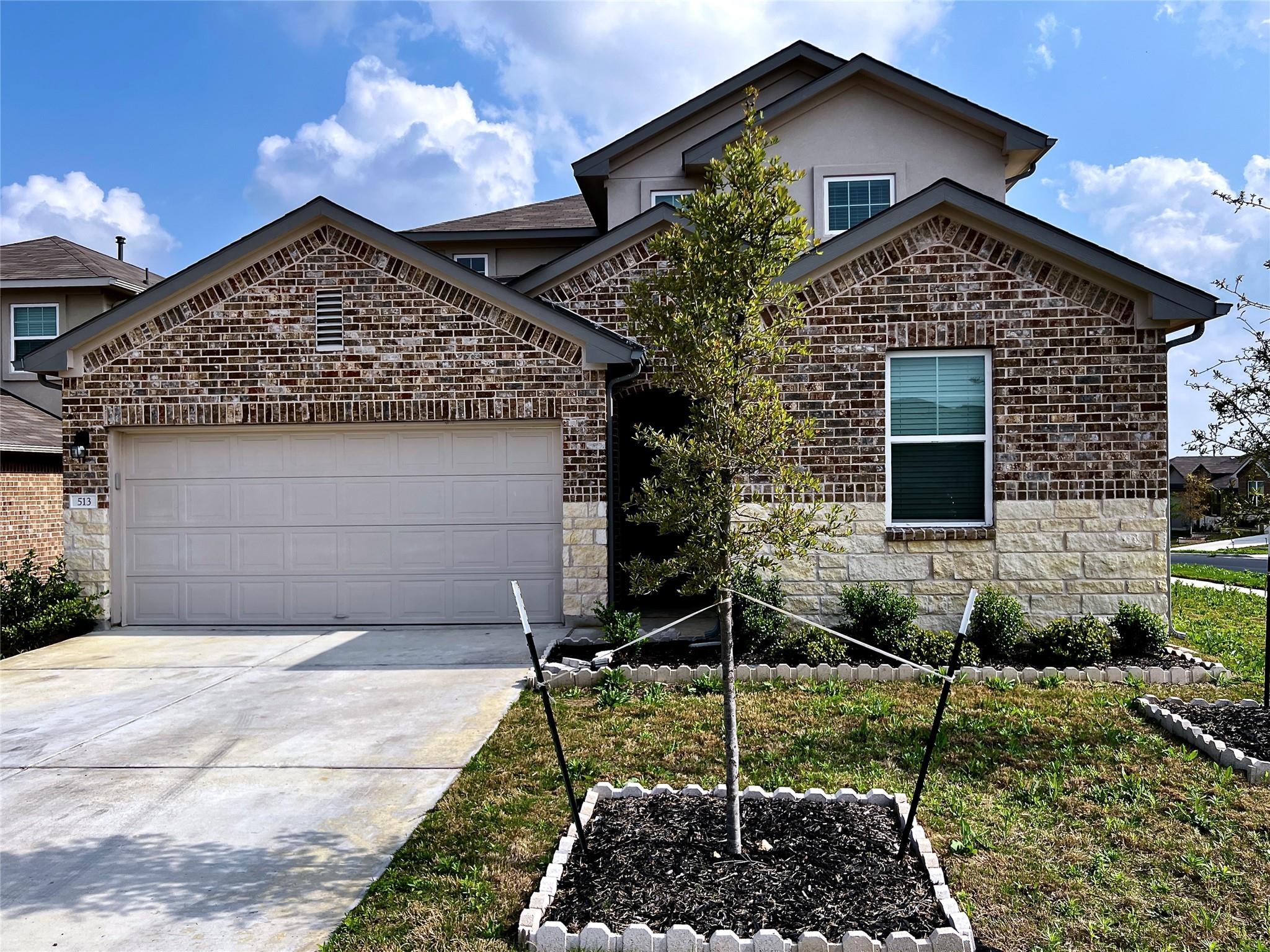 513 Mais Dr Property Photo