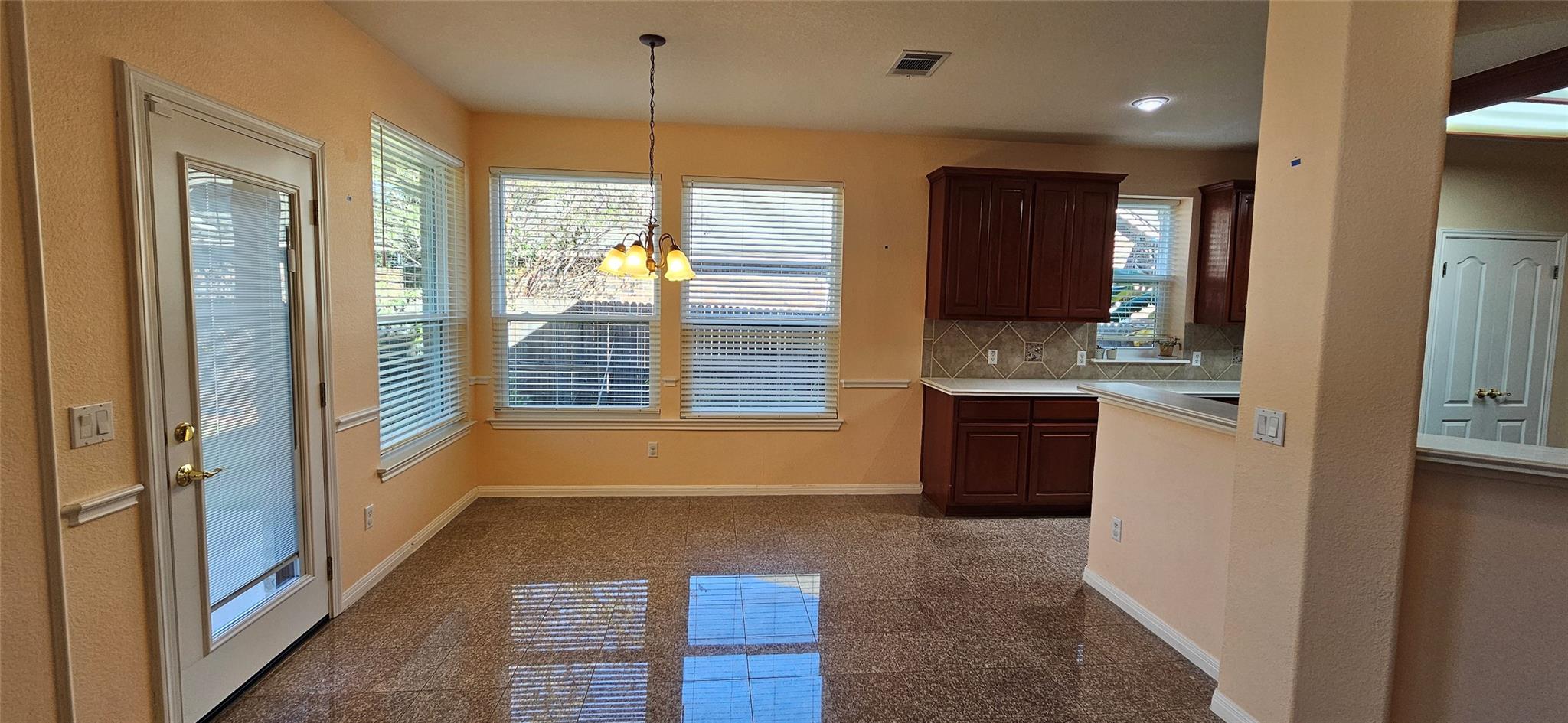 9540 Aire Libre Dr Property Photo 9