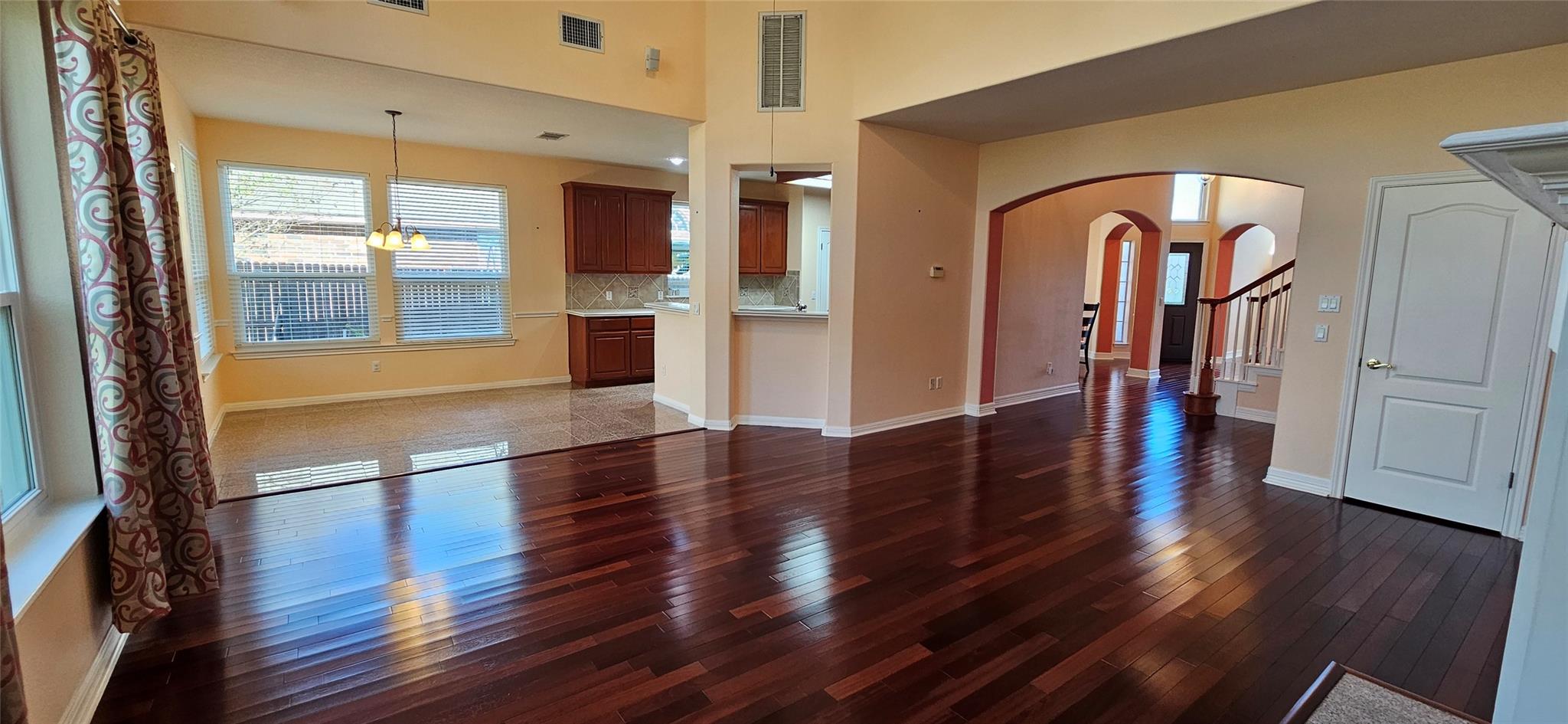 9540 Aire Libre Dr Property Photo 10
