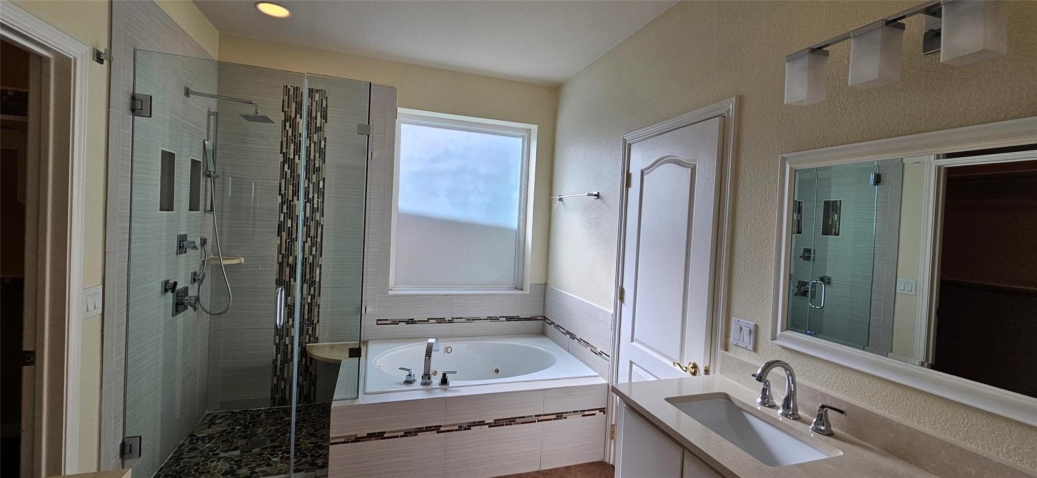 9540 Aire Libre Dr Property Photo 19