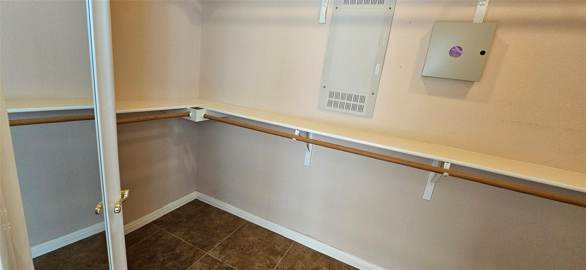 9540 Aire Libre Dr Property Photo 20