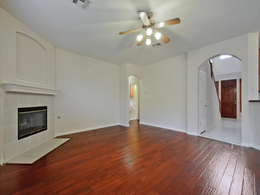 1521 Homewood Cir Property Photo 7
