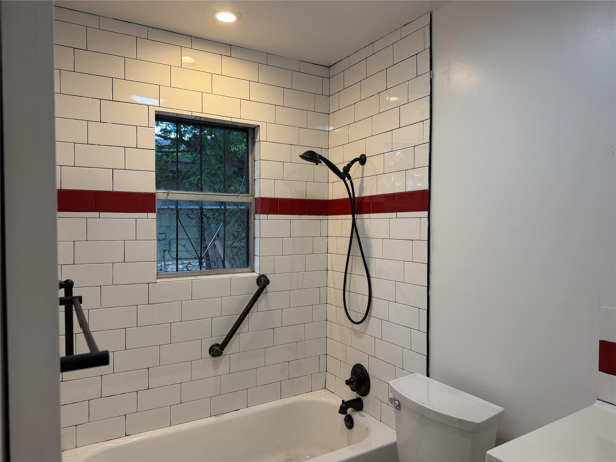 1060 Gardner None Property Photo 24