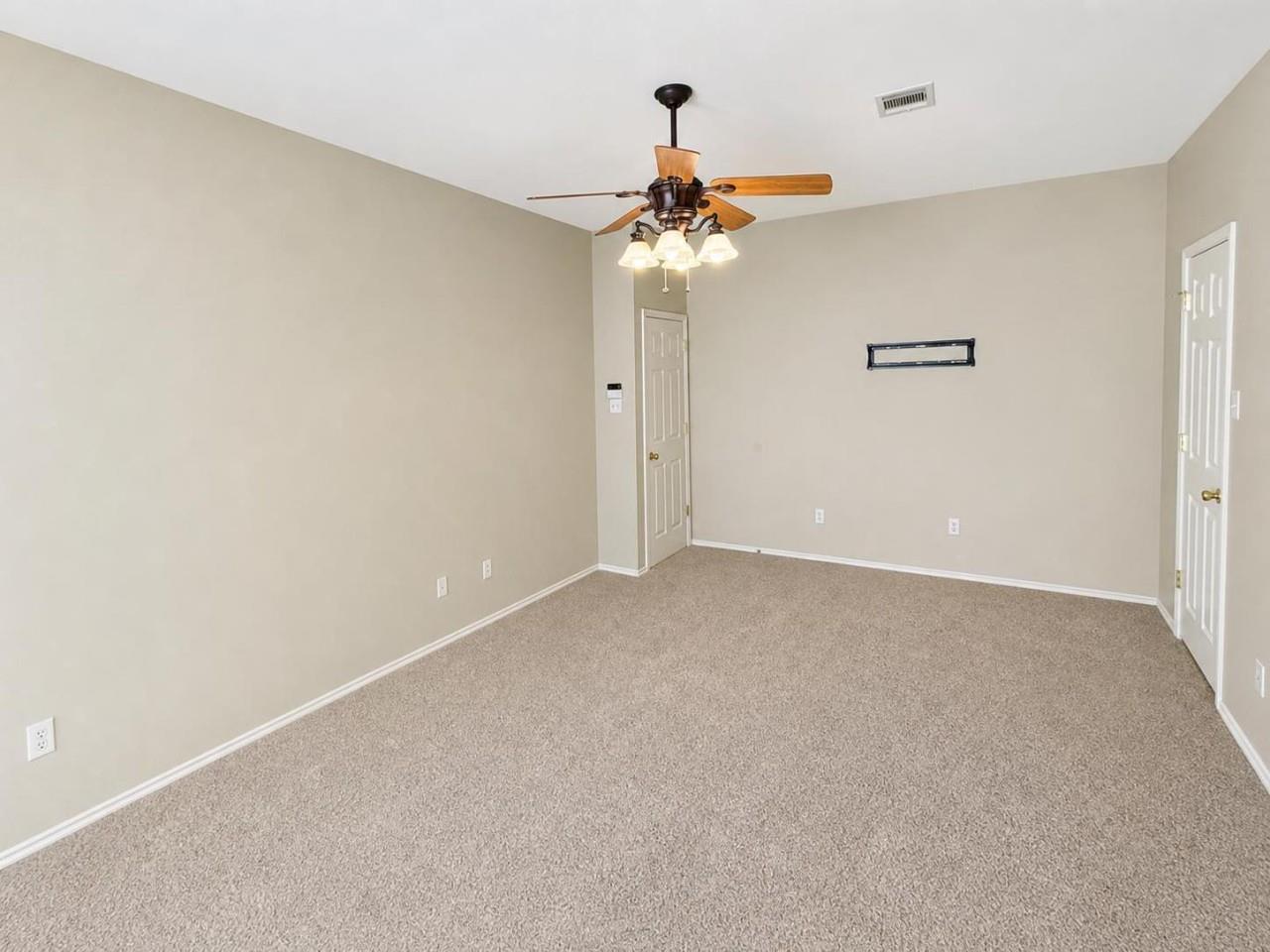 14700 Springs Edge Dr Property Photo 8