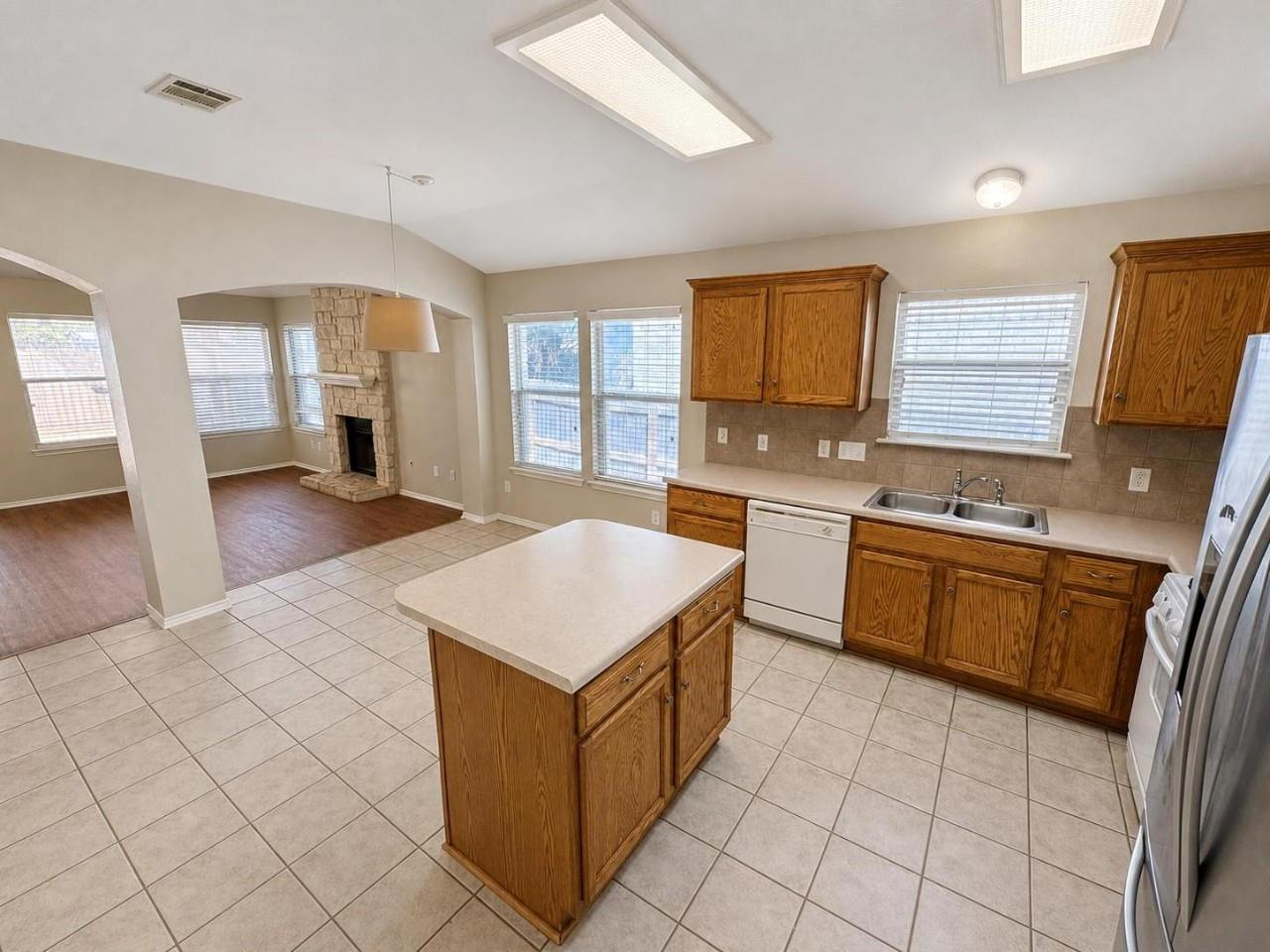 14700 Springs Edge Dr Property Photo 16