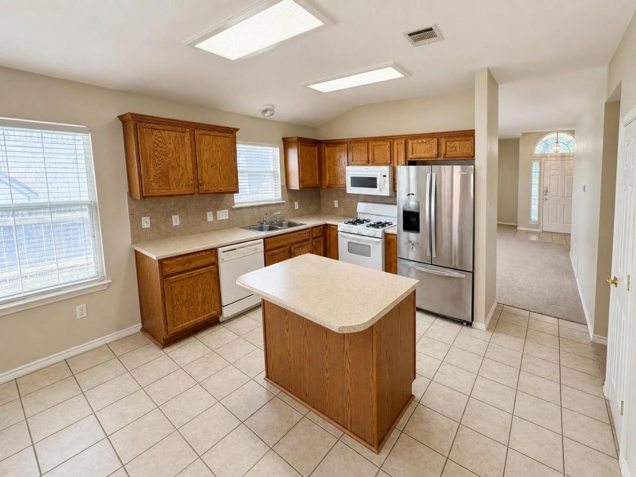 14700 Springs Edge Dr Property Photo 17