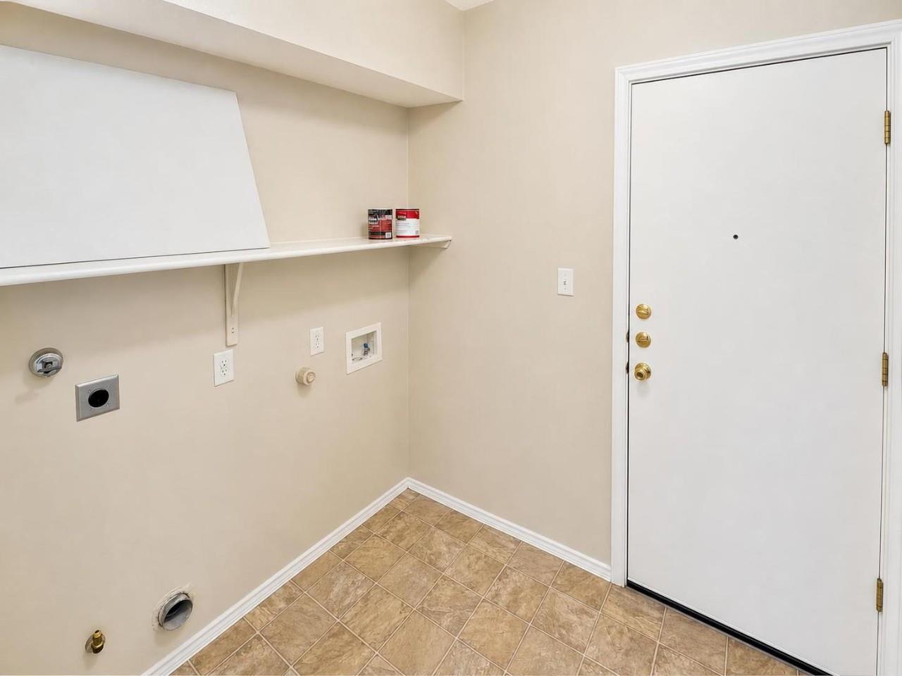 14700 Springs Edge Dr Property Photo 19