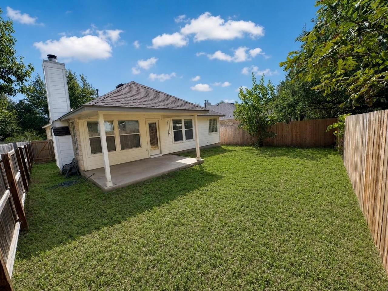 14700 Springs Edge Dr Property Photo 25